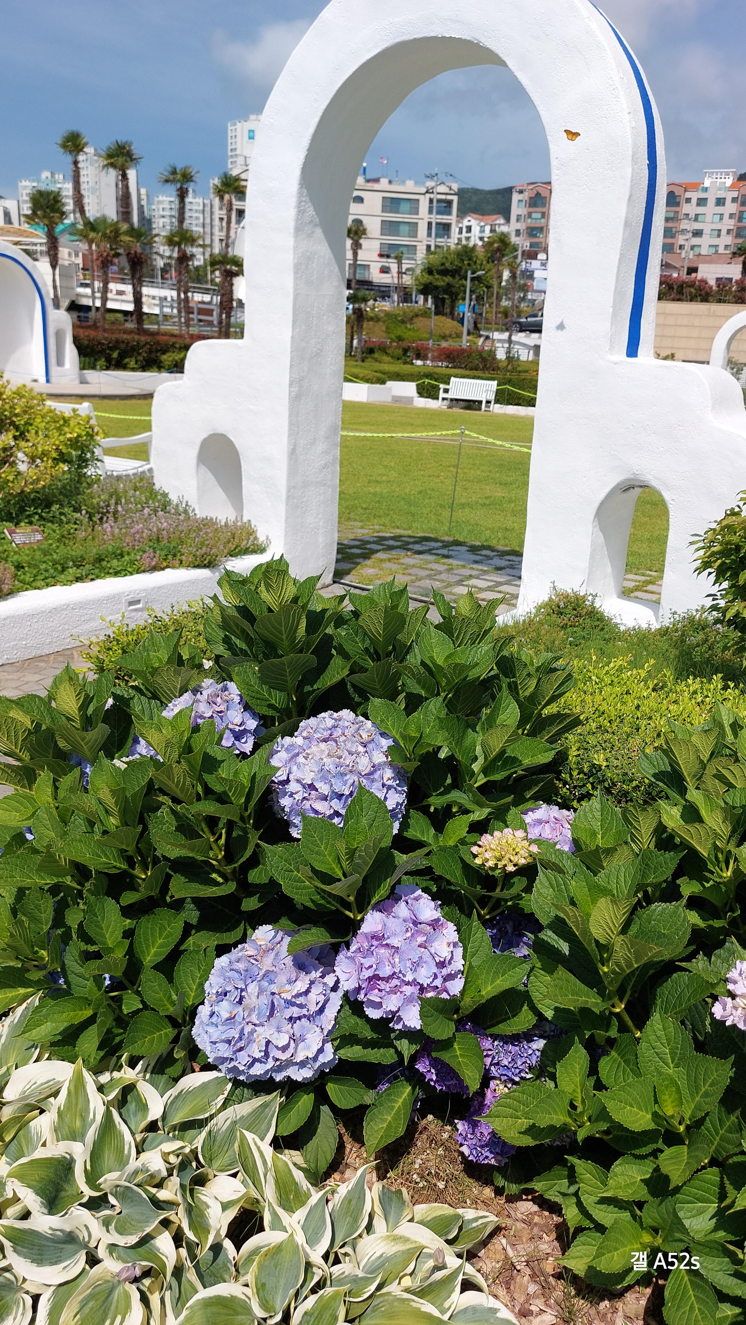 산토리니광장 조형물