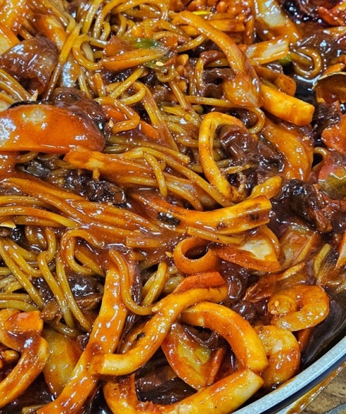 식스센스-시티투어-천안-중국집