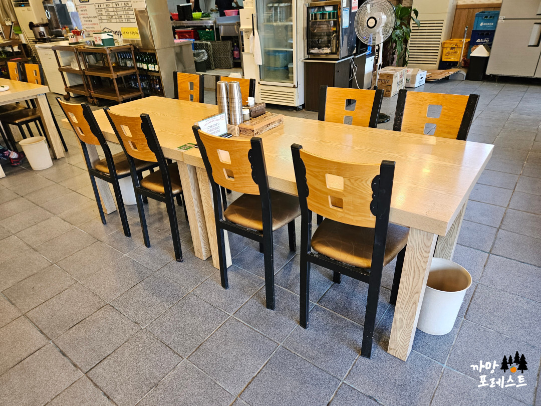 미향 해장국 내부