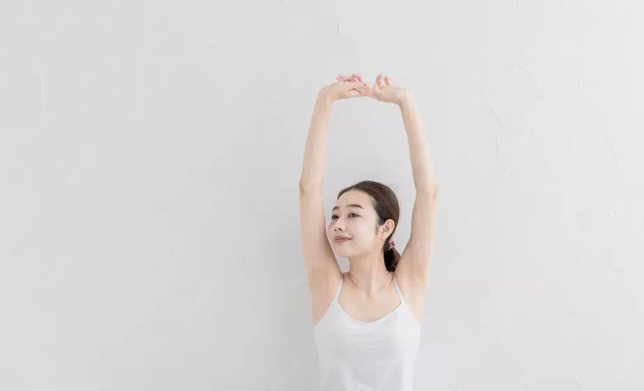 아침 출근 전 스트레칭 루틴 ㅣ 하루를 개운하게 시작하는 5분 습관