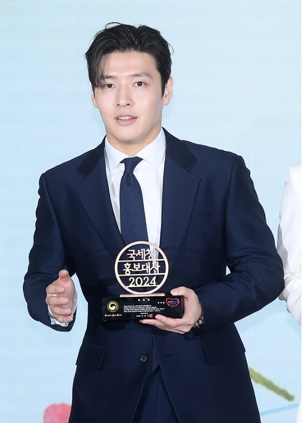 강하늘 나이