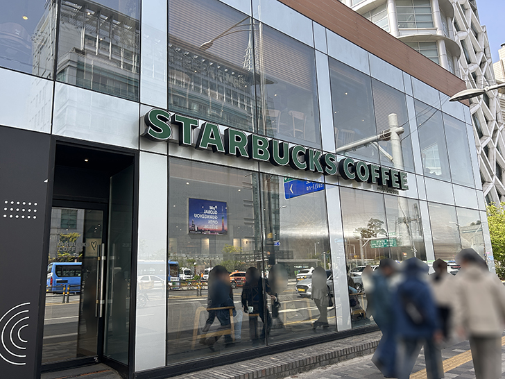 동대문-스타벅스-외관