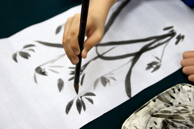 서론 – 천 년의 기록을 품은 종이, 한지