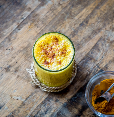 밀크강황스무디