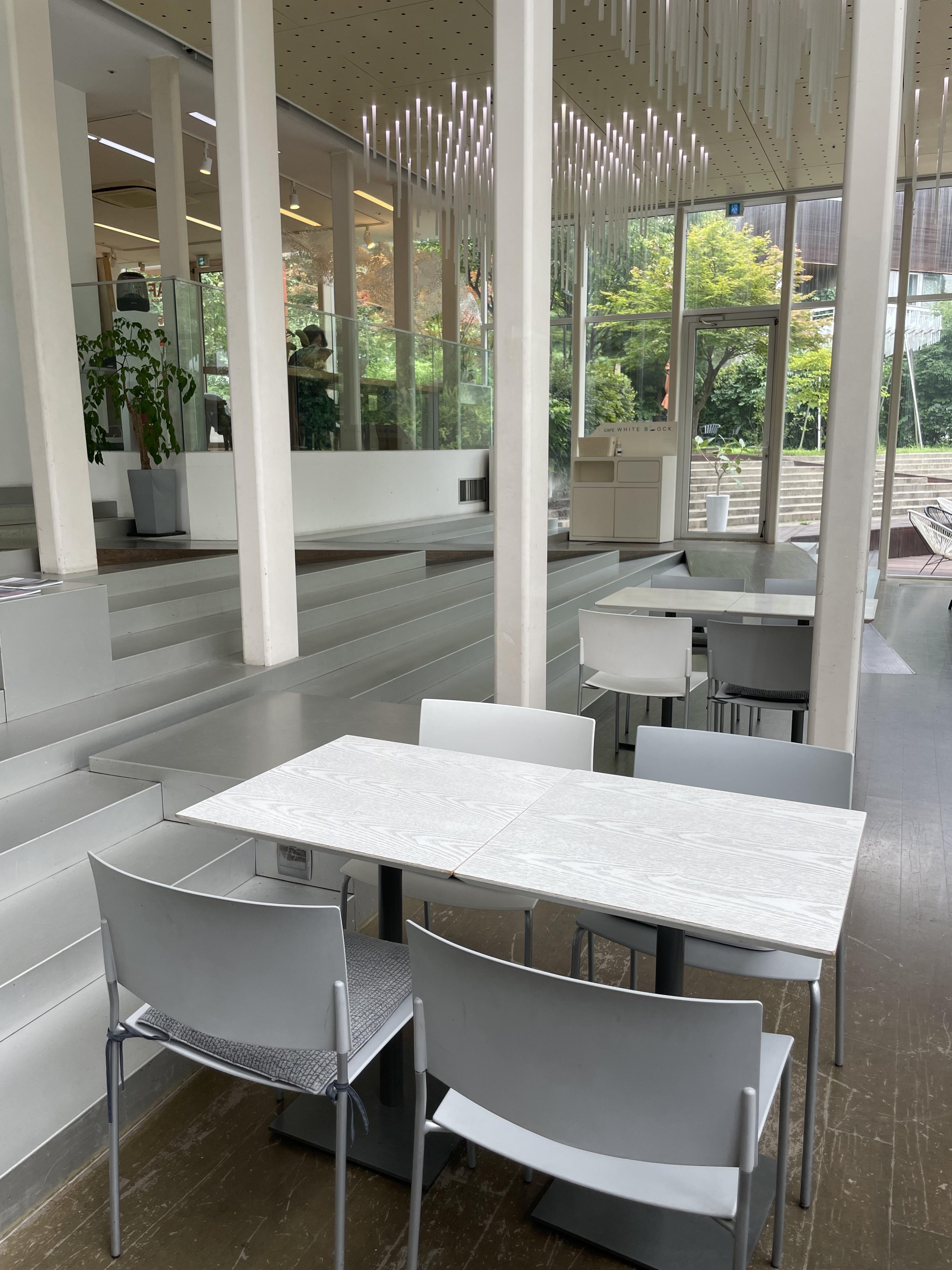 헤이리 대형카페 화이트블럭