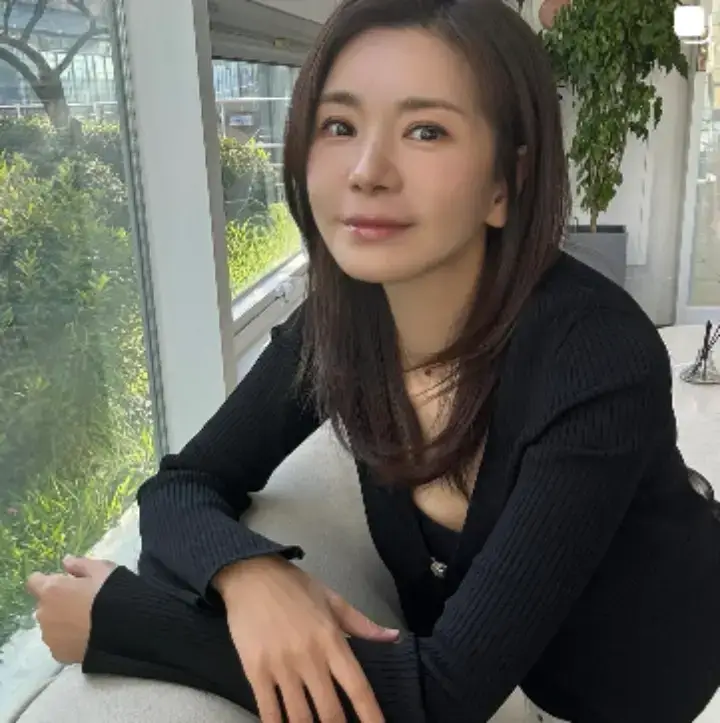 배우-장서희-사진