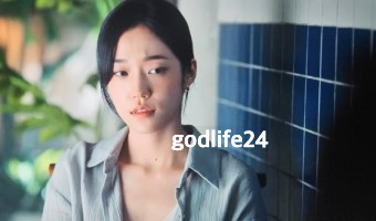 아무도 없는 숲속에서 노윤서