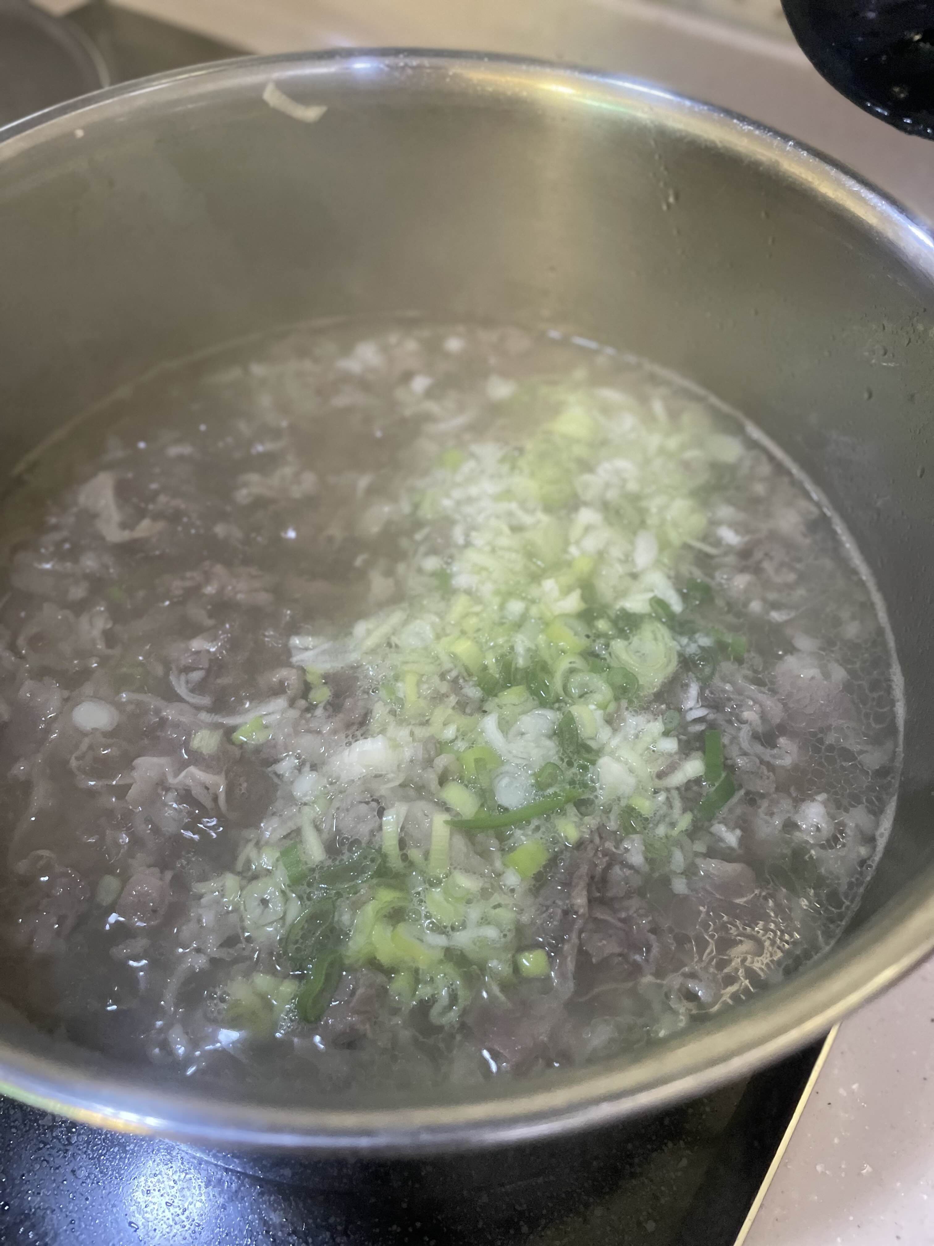 우삼겹 갈비탕