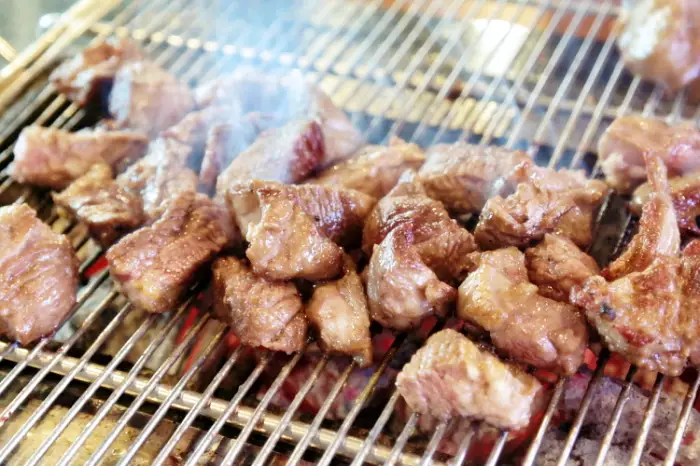 픽업 트렌드스페셜 건대입구 건대 양꼬치거리 중국 정통 연길 조리법 중국냉면 연길냉면 양갈비 양꼬치 맛집