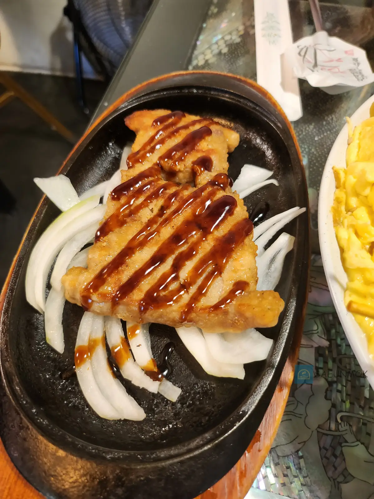 경주-황리단길-황남두꺼비-첨성대-떡갈비