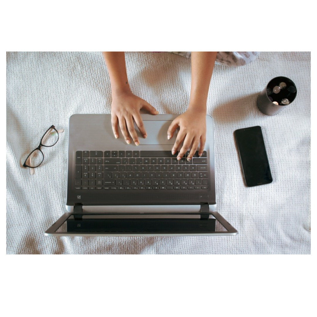 손가락마디통증과 관련된 사진입니다.