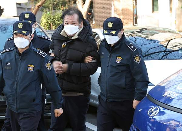 건진법사 체포 구속 영천시장 공천 청탁 사건