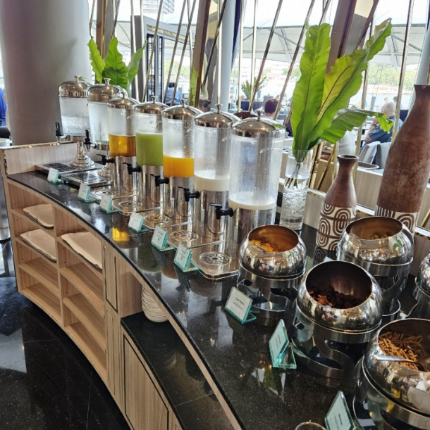 방콕 차트리움 리버사이드 조식