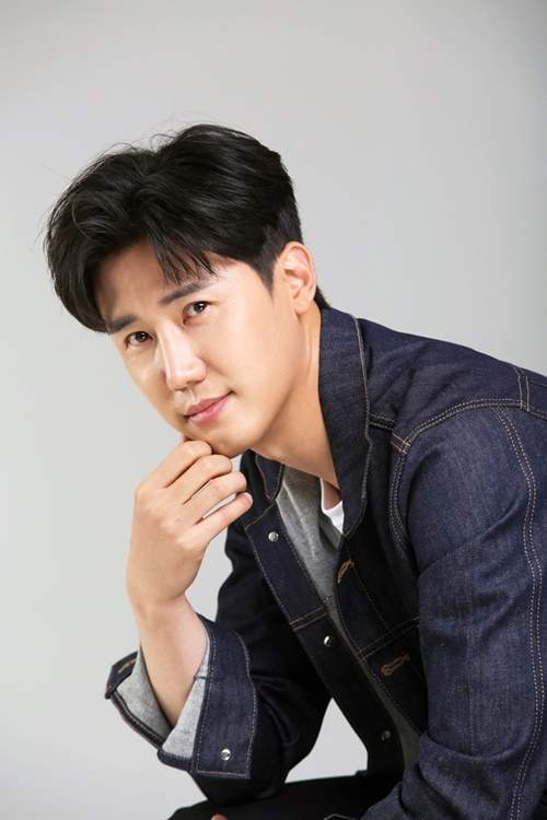 가수 신성