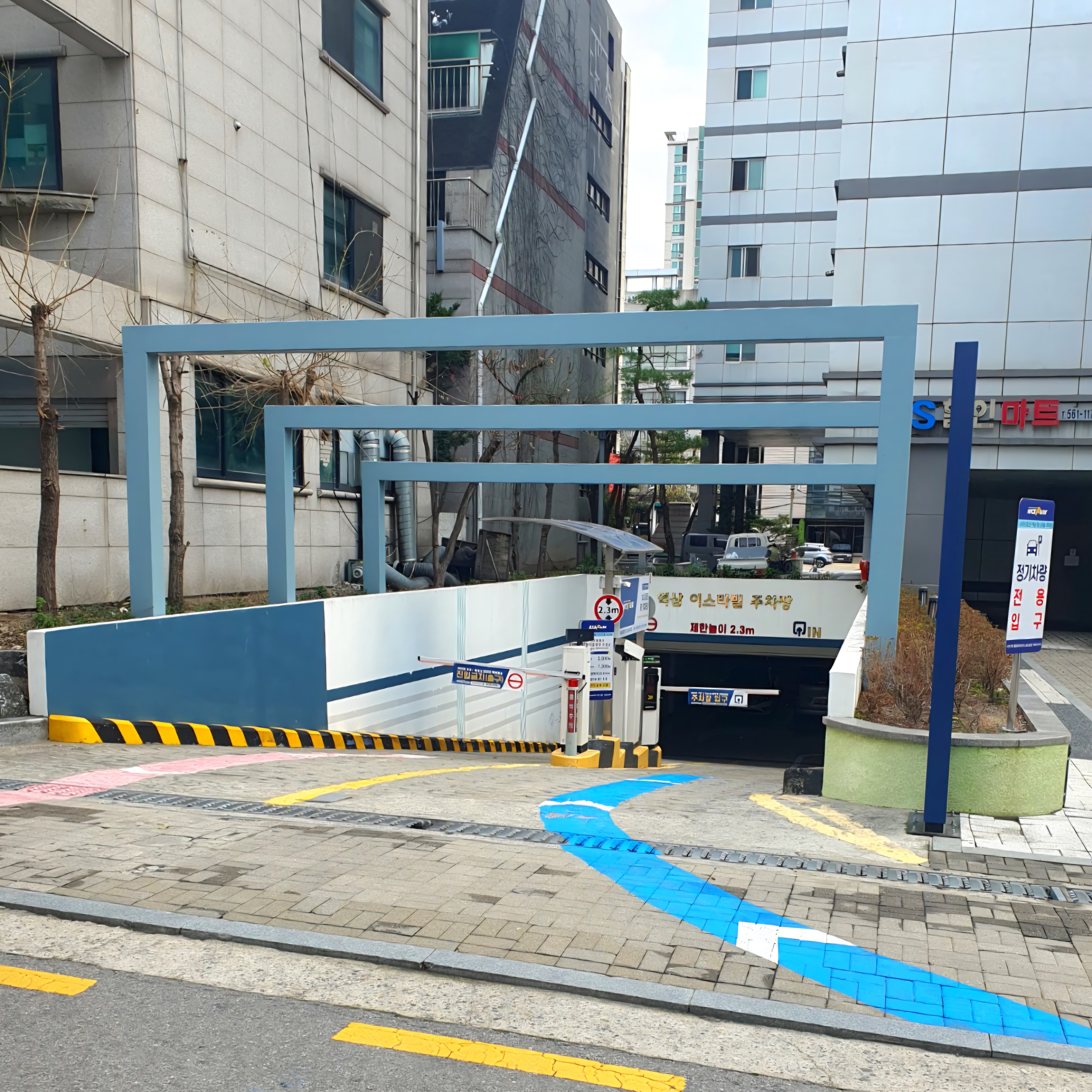 무인주차시스템으로-운영합니다.