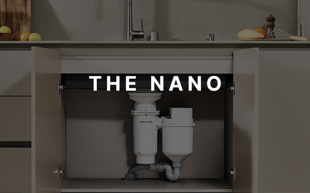 싱크대 하부장에 빌트인으로 설치된 싱크루션