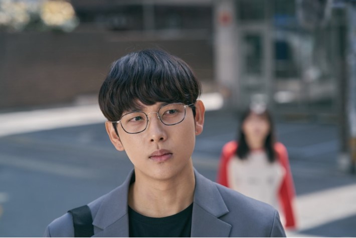 스마트폰을-떨어뜨렸을-뿐인데-정보-사진