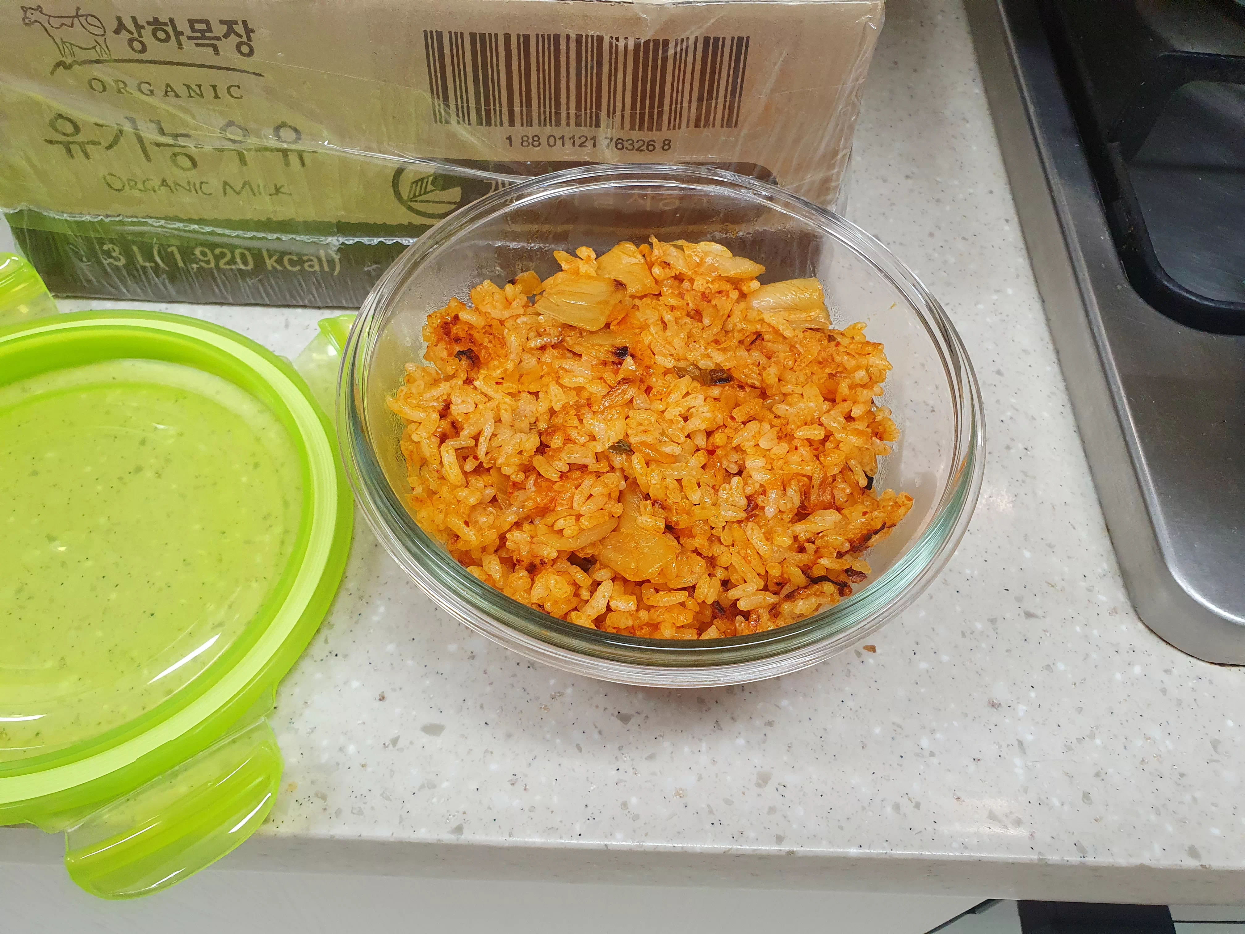 태송 김치볶음밥 1인분 완성1