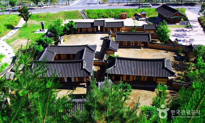 고택여러개가 있다