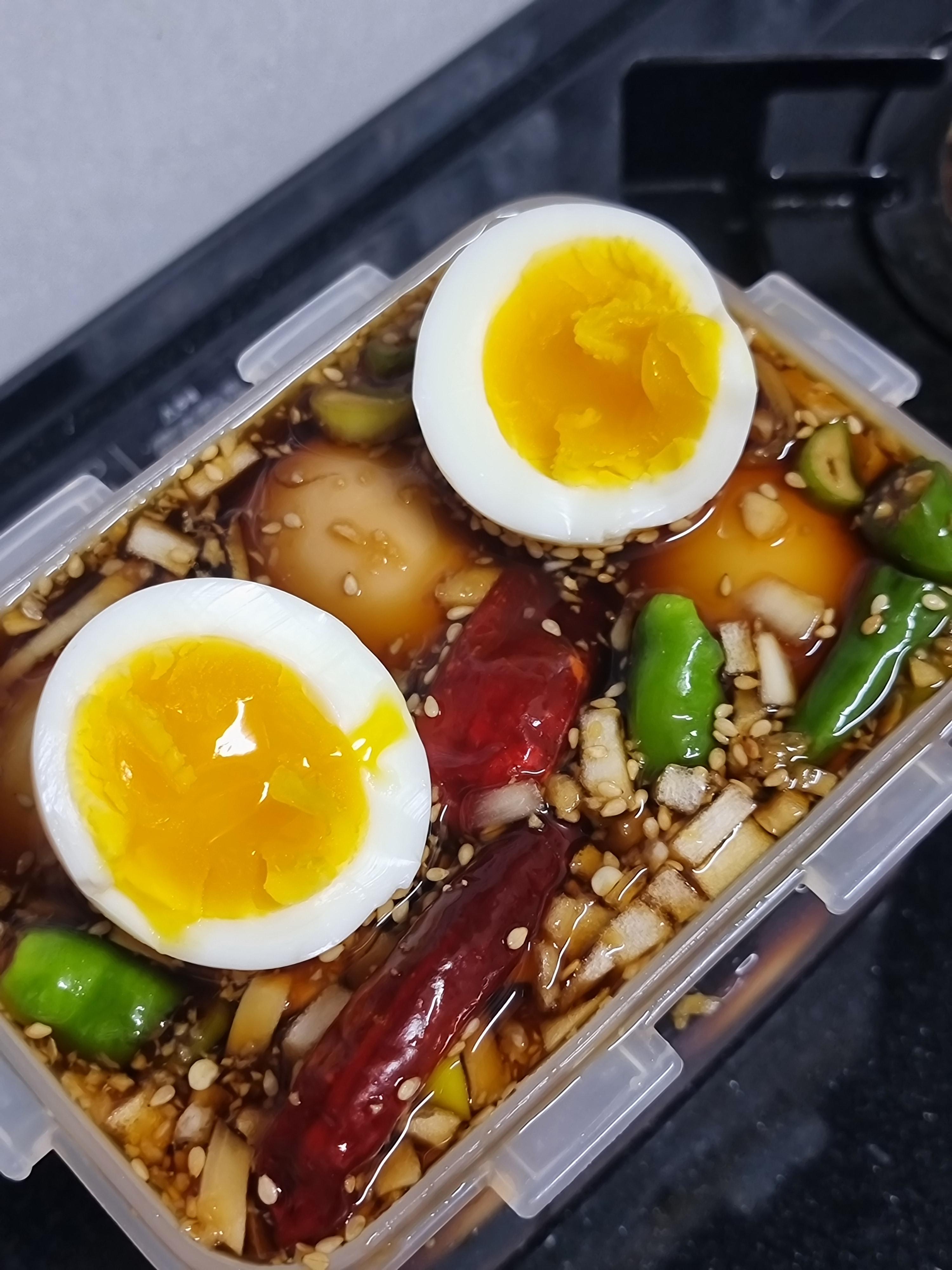 마약계란장에 활용한 반숙계란의 모습