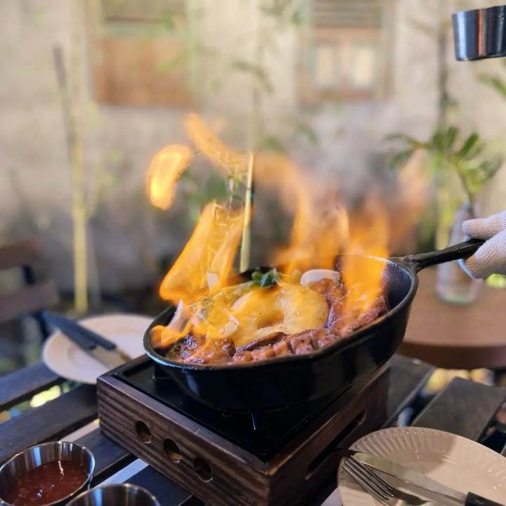 부채살 스테이크 화덕 통삼겹 바베큐 BBQ 화덕 피자 깔조네 파스타 브런치 가평 청평 맛집 추천 생방송투데이 떴다 동네방네
