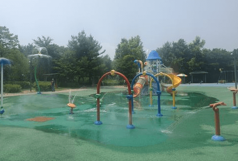 물놀이터-물미끄럼틀-물총분수