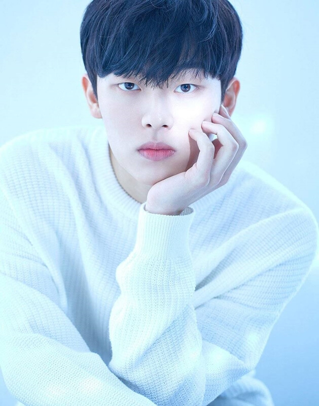 배우 최현욱1