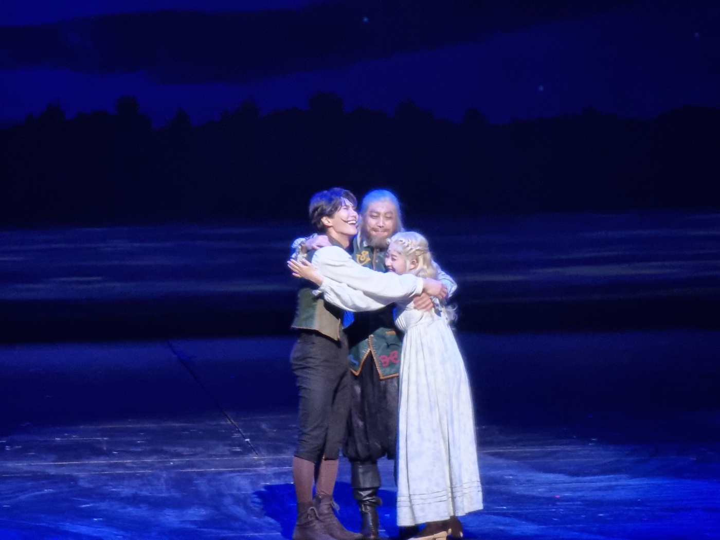 웃는남자 커튼콜데이