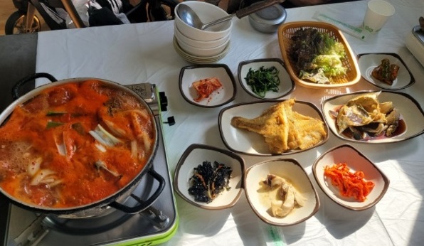 생생정보-포천-청진동간장게장-솔잎간장게장