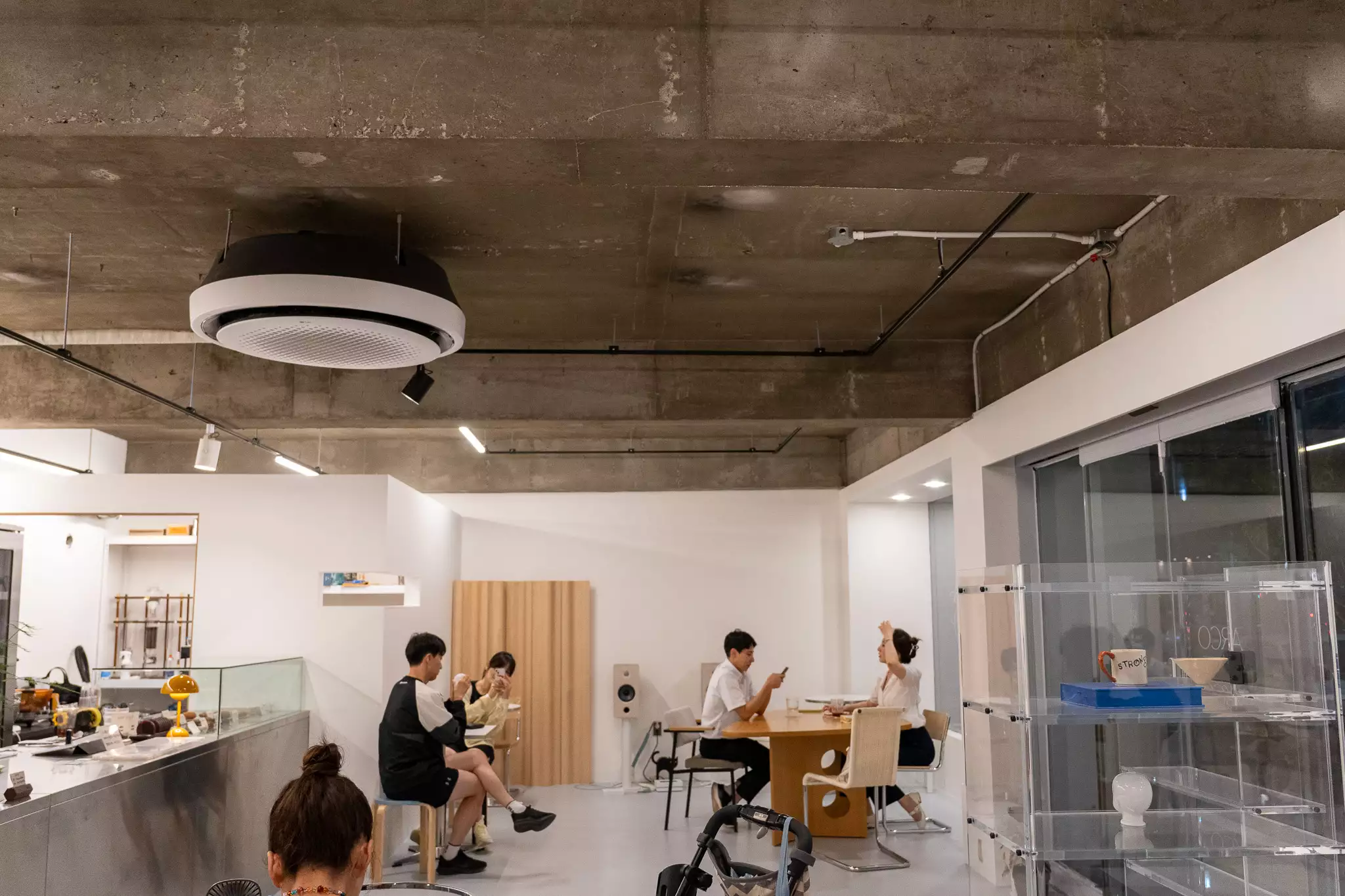 아르코커피로스터스-내부전경