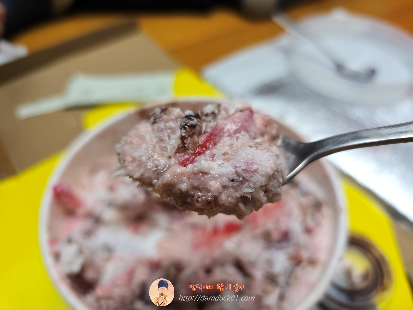 순수요거딸기설빙