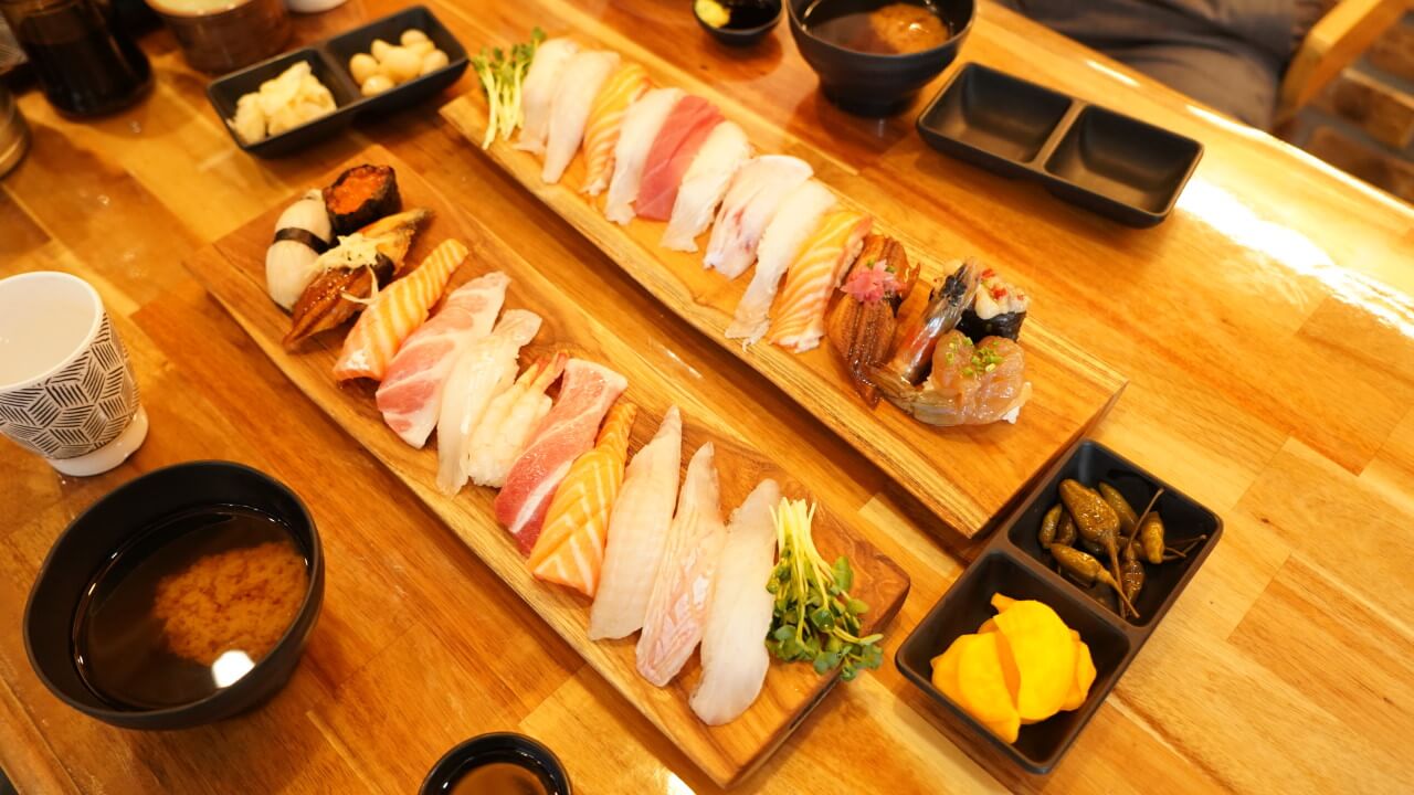 토밥즈 토요일은 밥이 좋아 회전초밥 강남 대치동 선릉역