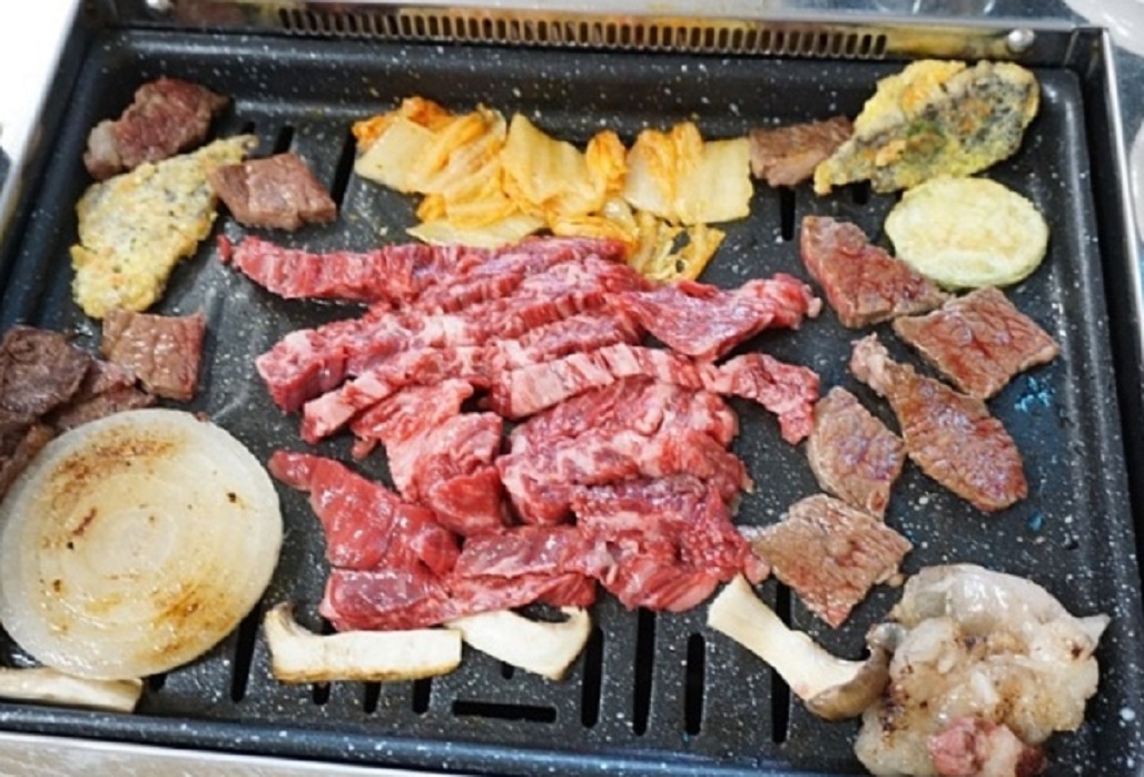 동네한바퀴-공주-알밤육회비빔밥