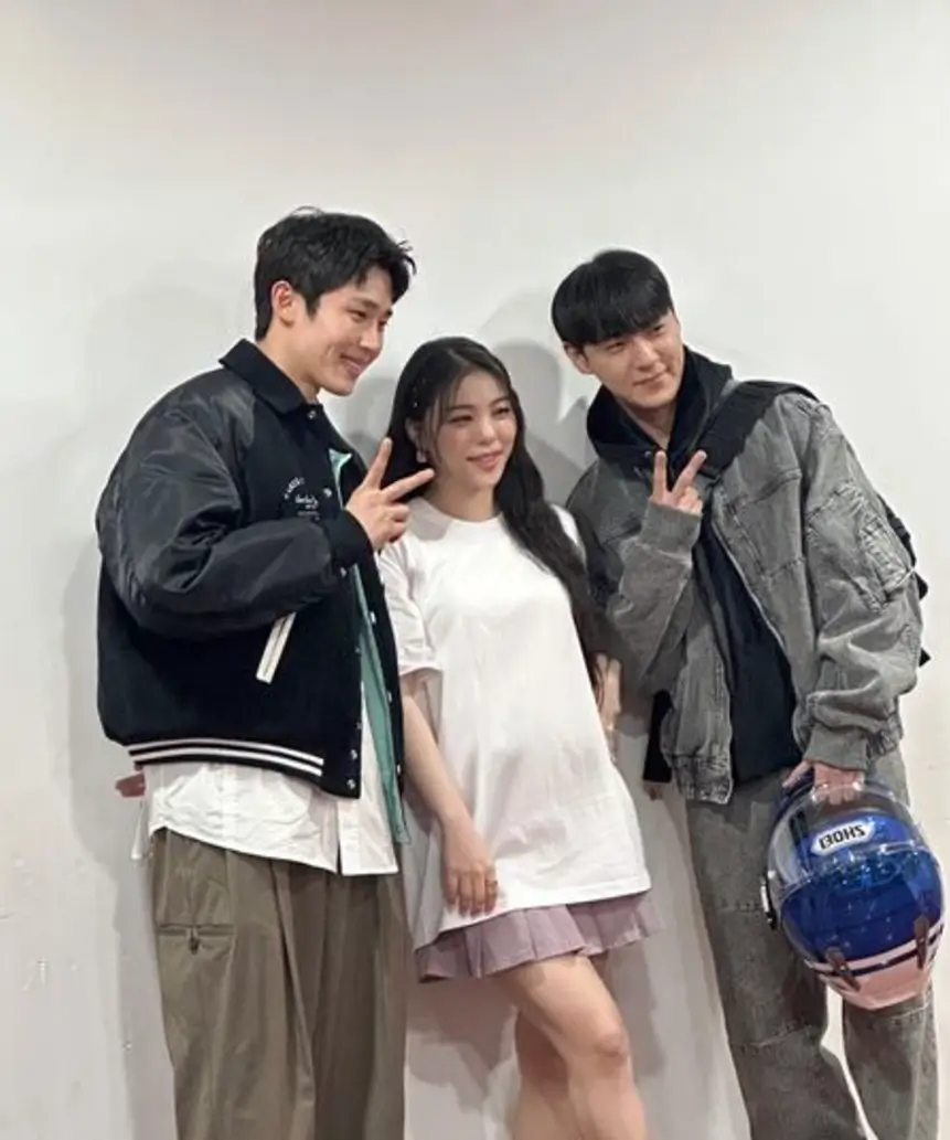 최시훈 에일리