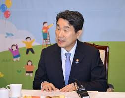 이주호 교육부장관 권한대행 사회부총리 1인 3역