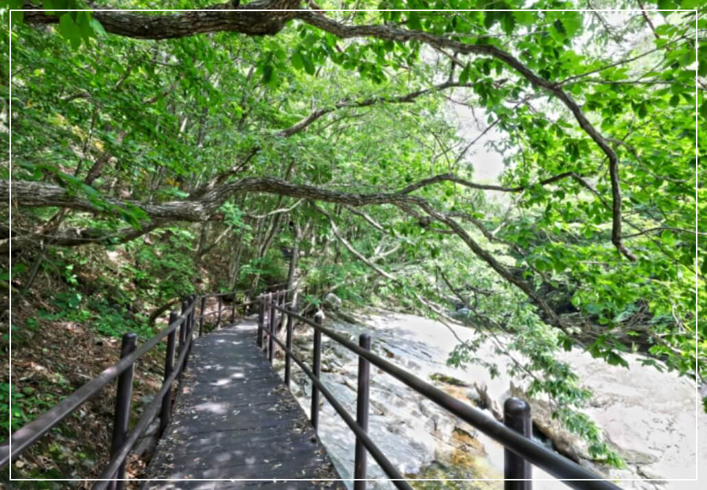 무주 가볼만한곳 베스트10 구천동 어사길 트레킹 코스