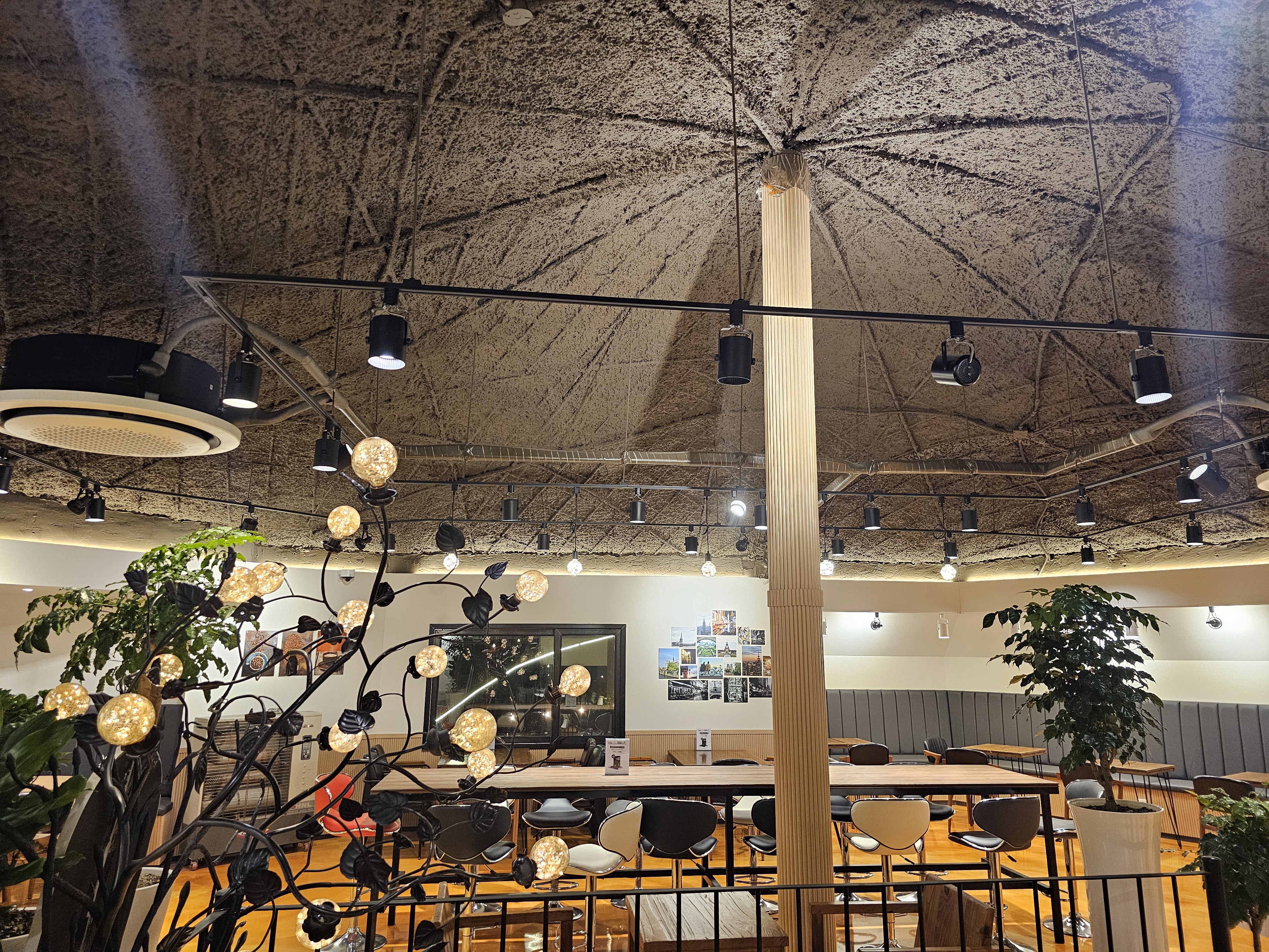 꽃과 어린 왕자 내부1