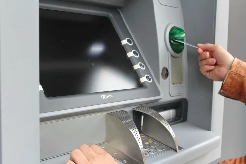계좌 출금 atm