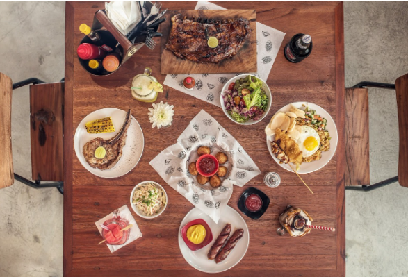 ⓒ Naughty Nuri's Warung