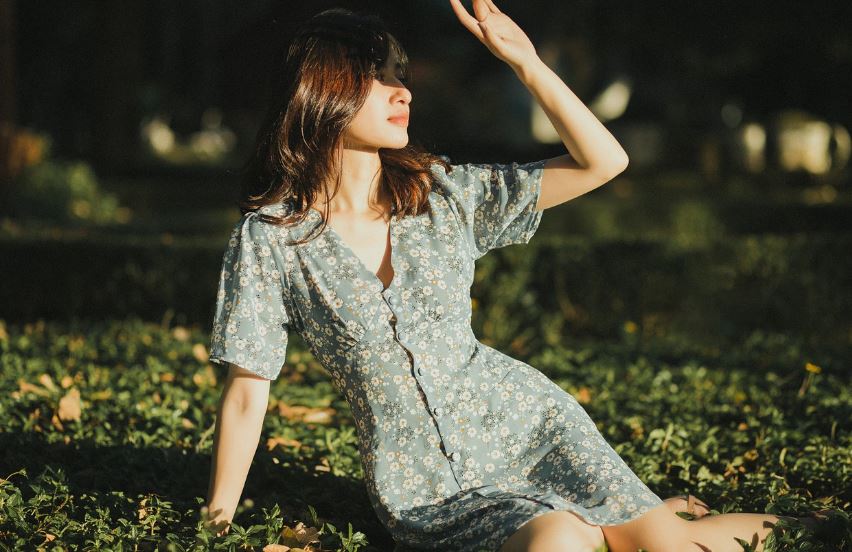 봄철 비타민D 채우는 자연광 관련 사진