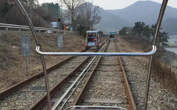 해양 레일바이크앞