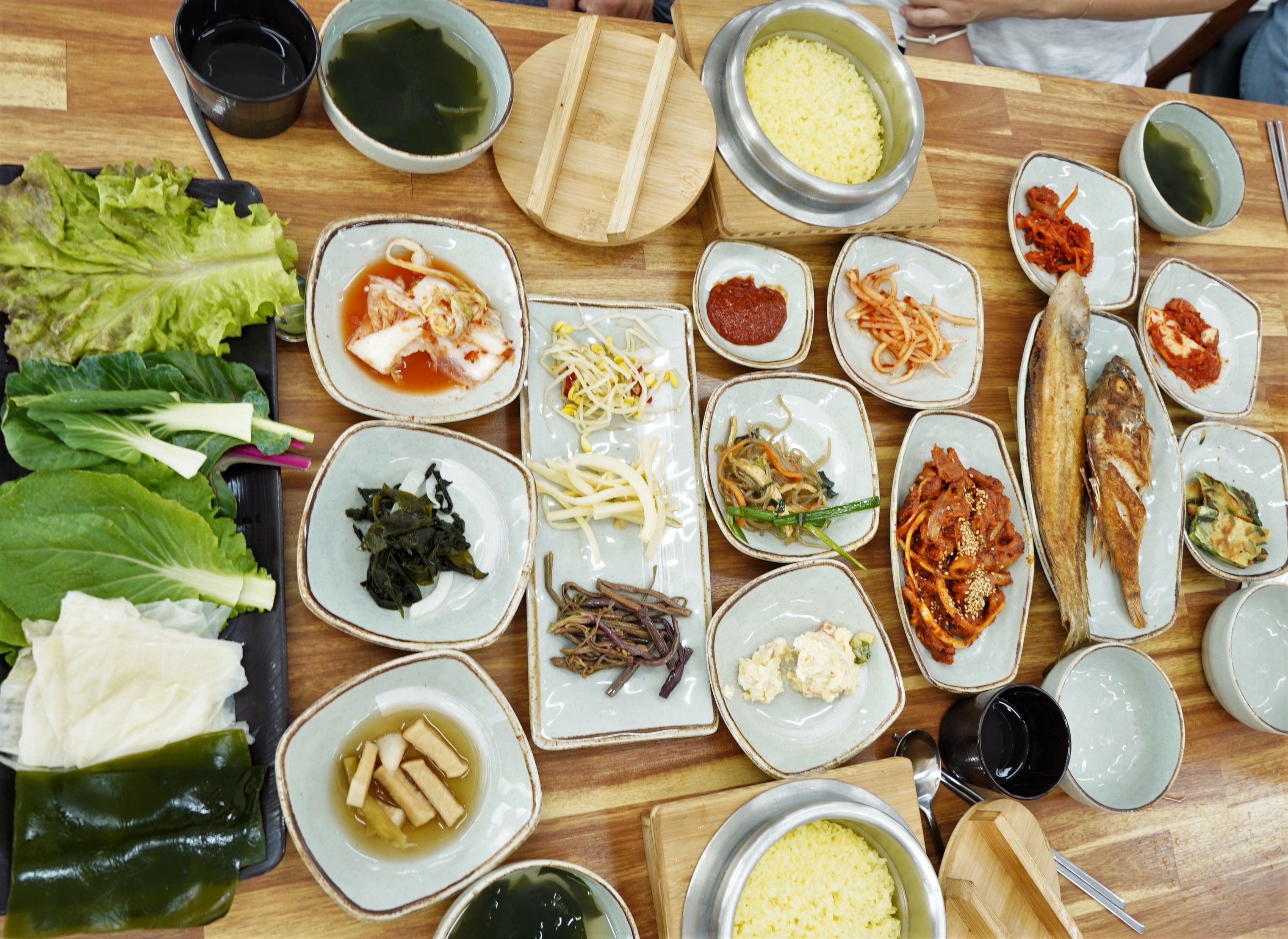 권가네돌솥쌈밥