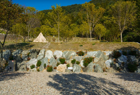 집 밖으로 캠핑장 C공간