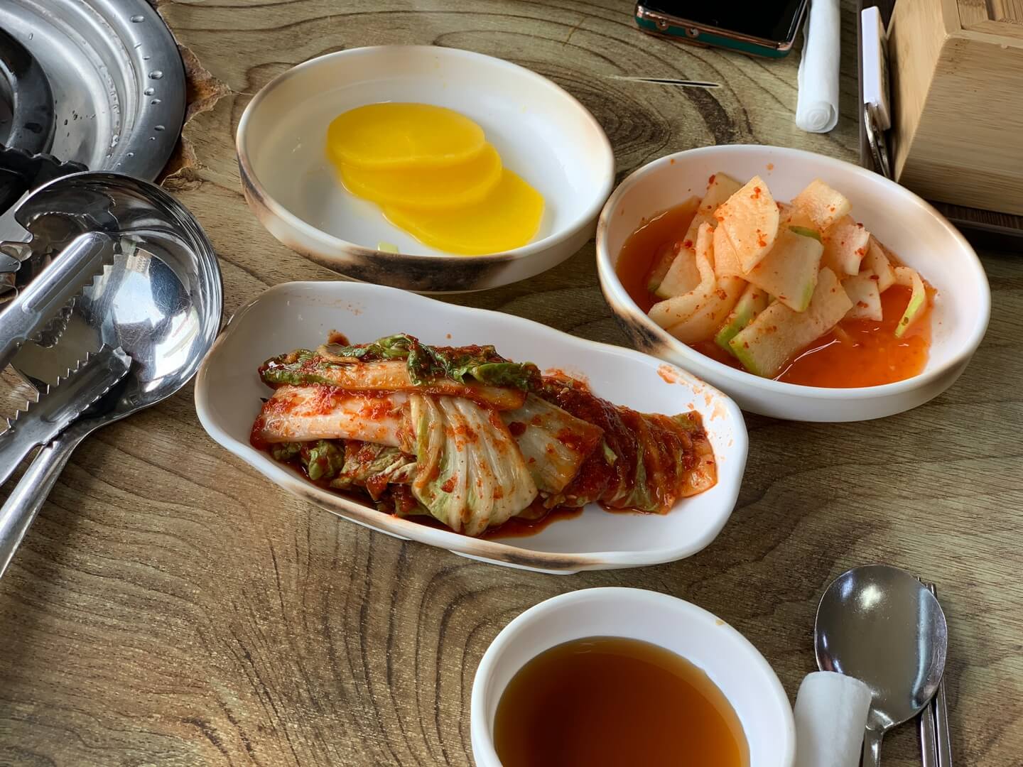 경성-만두요리-전문점-밑반찬-사진