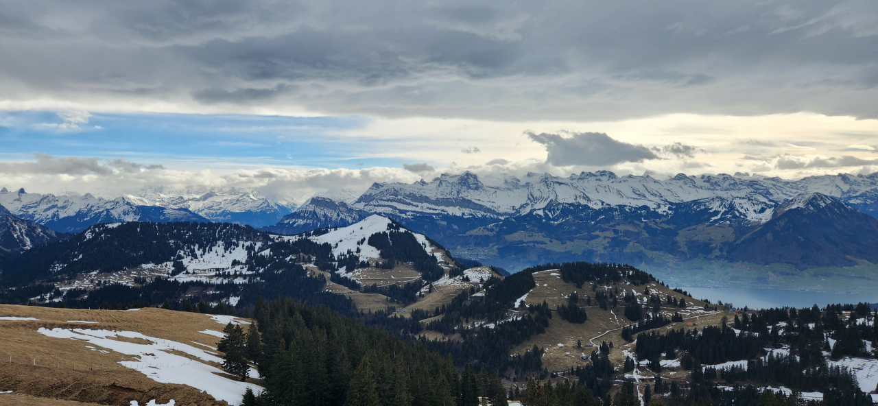 스위스 리기산 정상에서 바라본 풍경