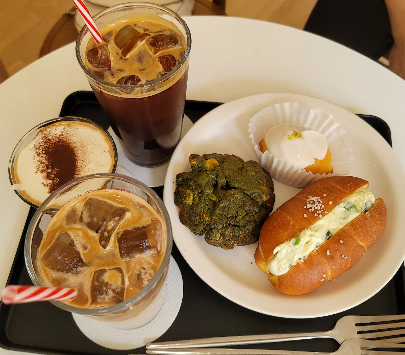 커피와 디저트