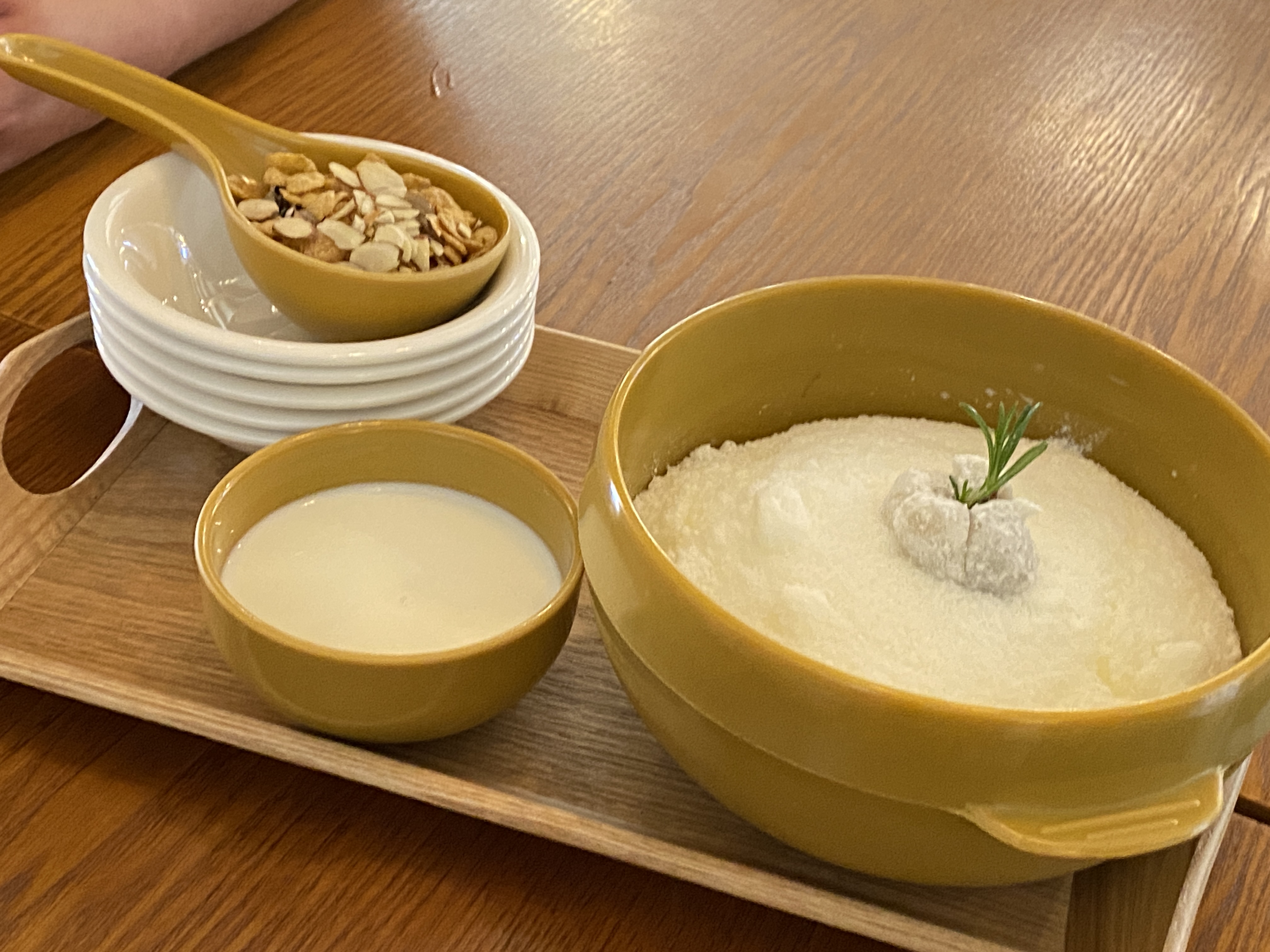 카페 주택459 팥빙수 우유빙수 흑임자빙수