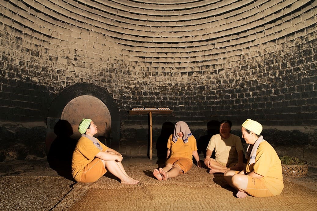 사우나 vs 한증막, 건강에 더 좋은 선택은?