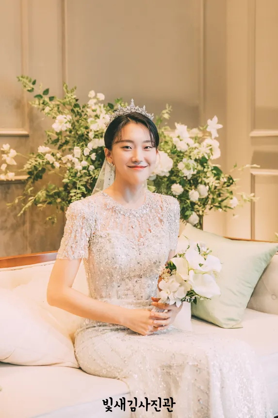 신부대기실 신부 독사진 1