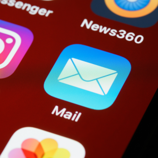 이메일 작성, 이렇게 말하면 프로처럼! 영어 표현 가이드